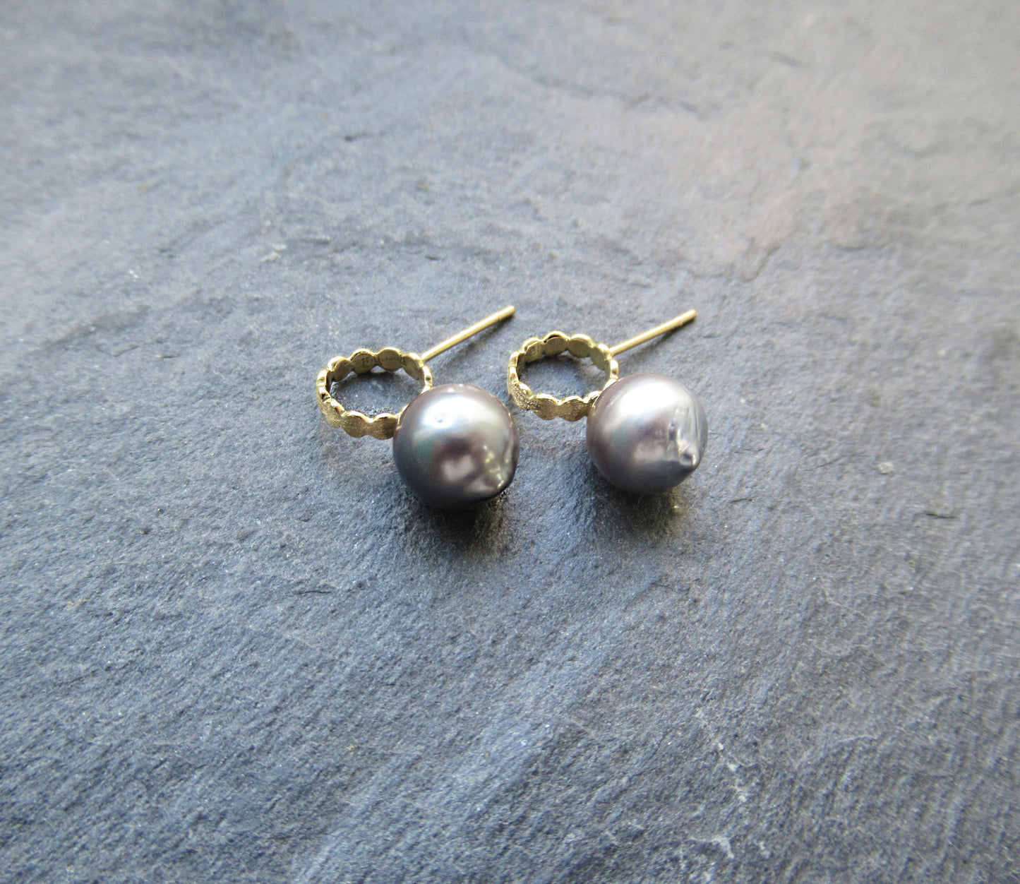 kerama pearl × marumaru pierced earring / K18 (両耳)