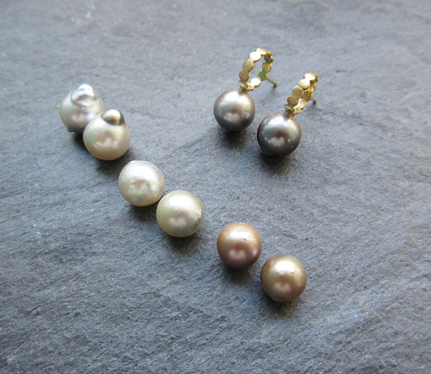 kerama pearl × marumaru pierced earring / K18 (両耳)