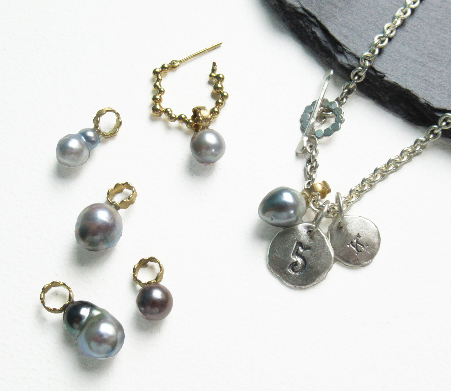 kerama pearl × marumaru hook pierced earring / K18 (両耳)