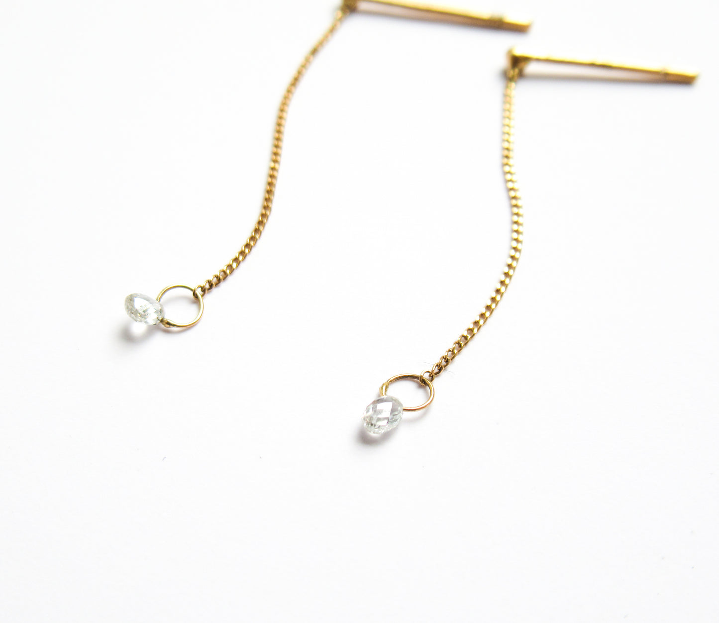 tiny diamond chain pierced earring (white diamond) / K18 (両耳)