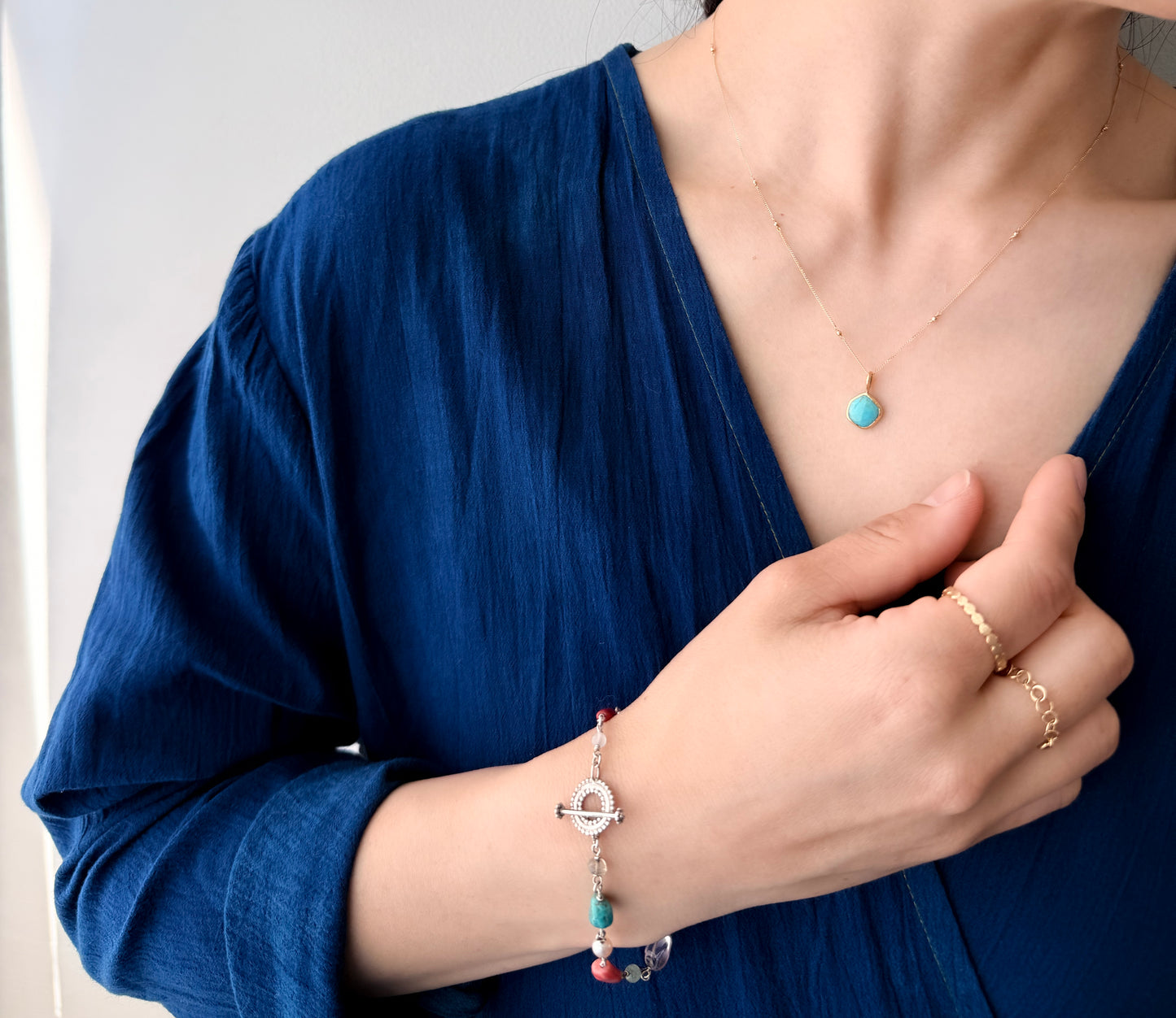 sleeping beauty turquoise charm / K18