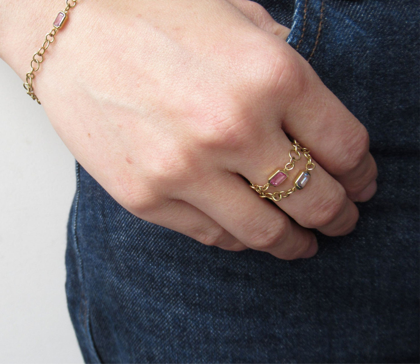 bubble chain ring (light blue sapphire)