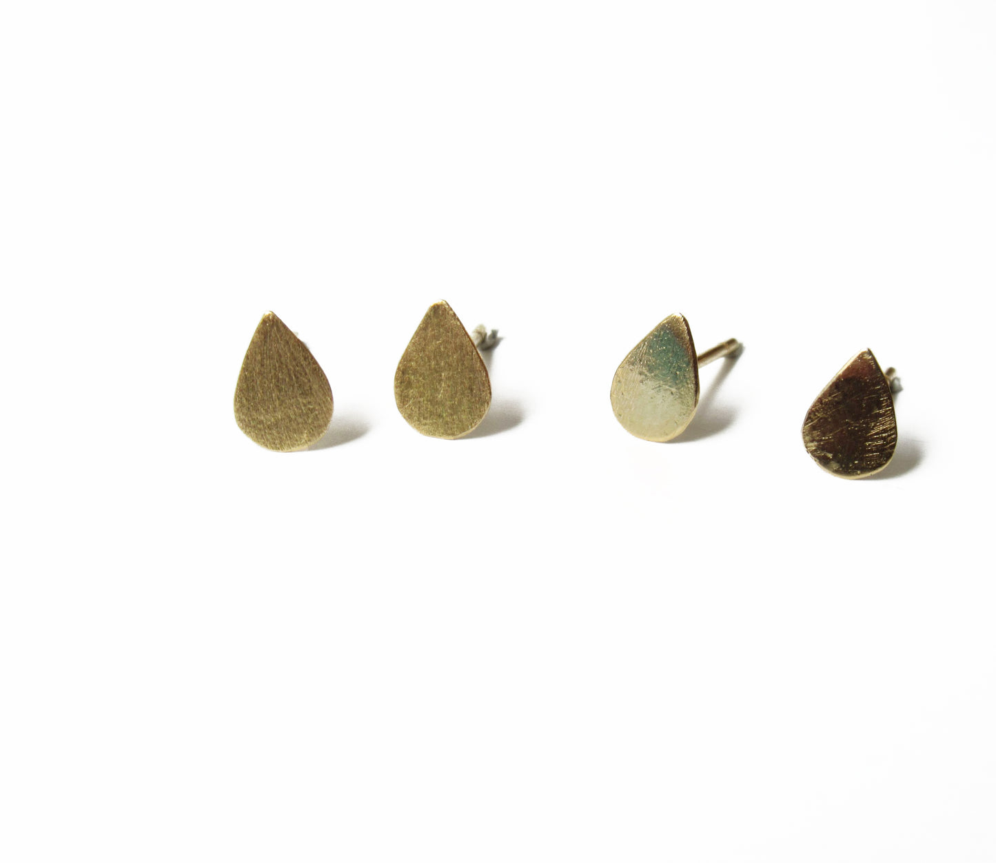 petit drop pierced earring(片耳)/ K18