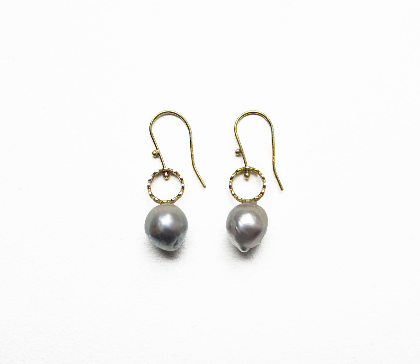 kerama pearl × marumaru hook earring / K18 (両耳)