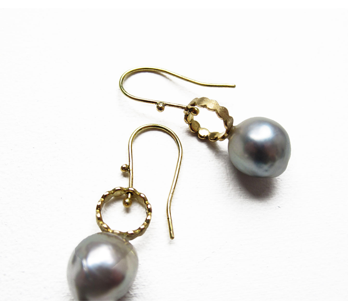 kerama pearl × marumaru hook earring / K18 (両耳)