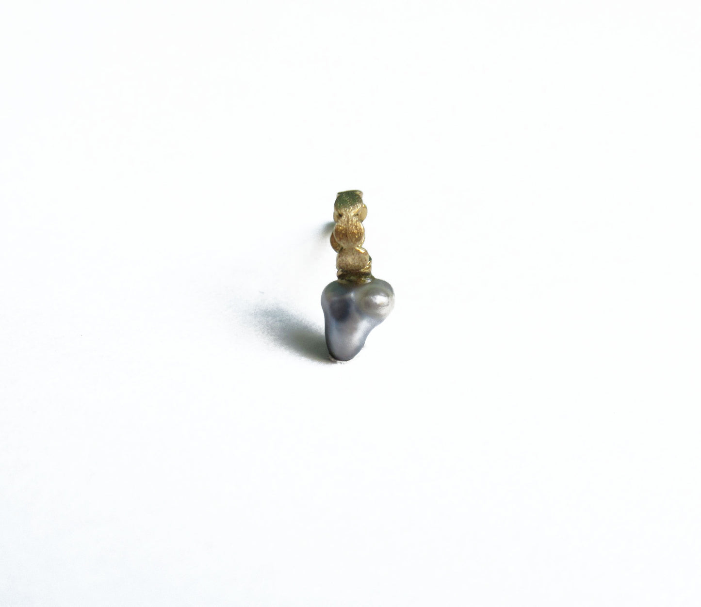 kerama keshi pearl pierced earring / K18 (片耳)