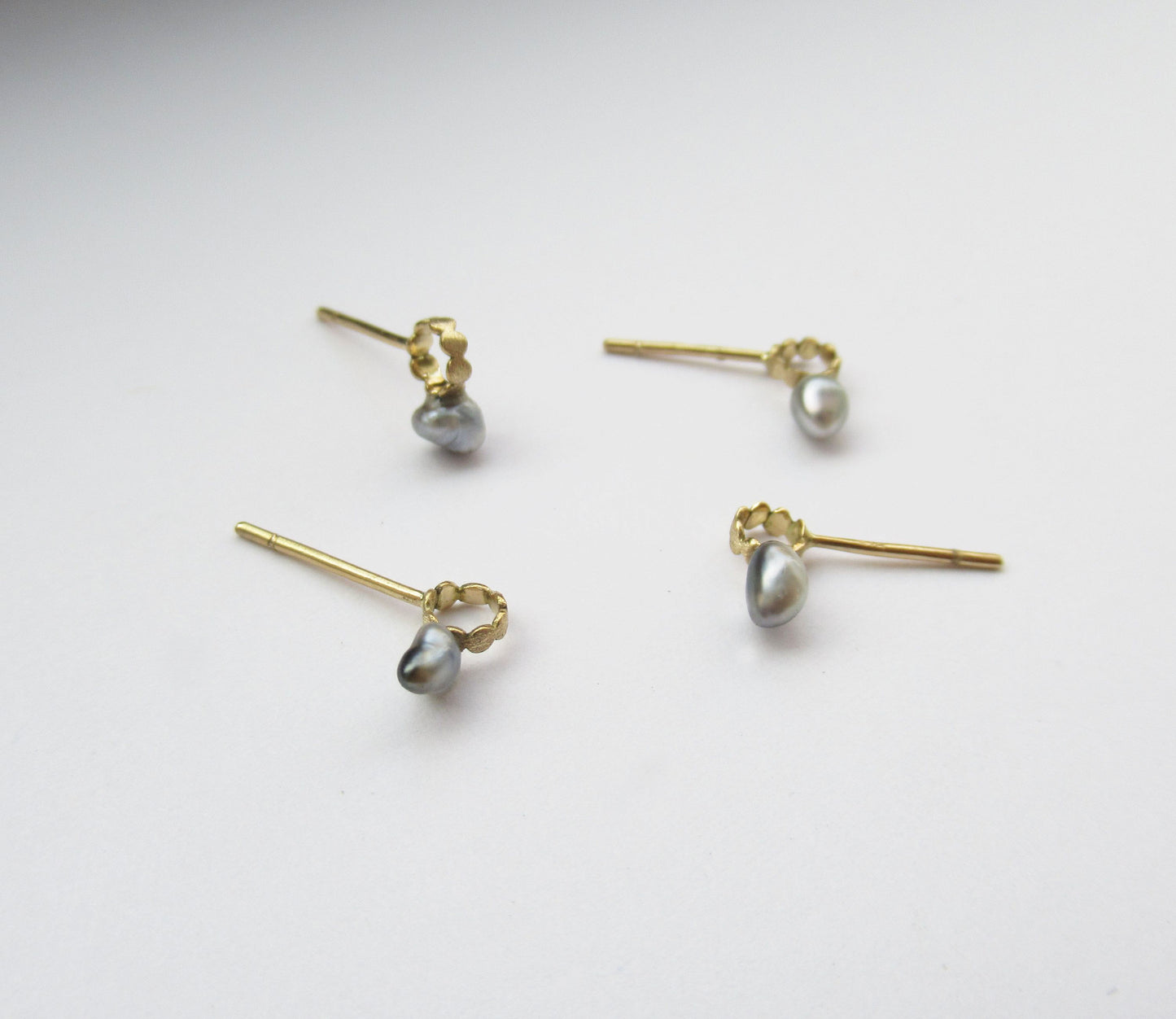 kerama keshi pearl pierced earring / K18 (片耳)