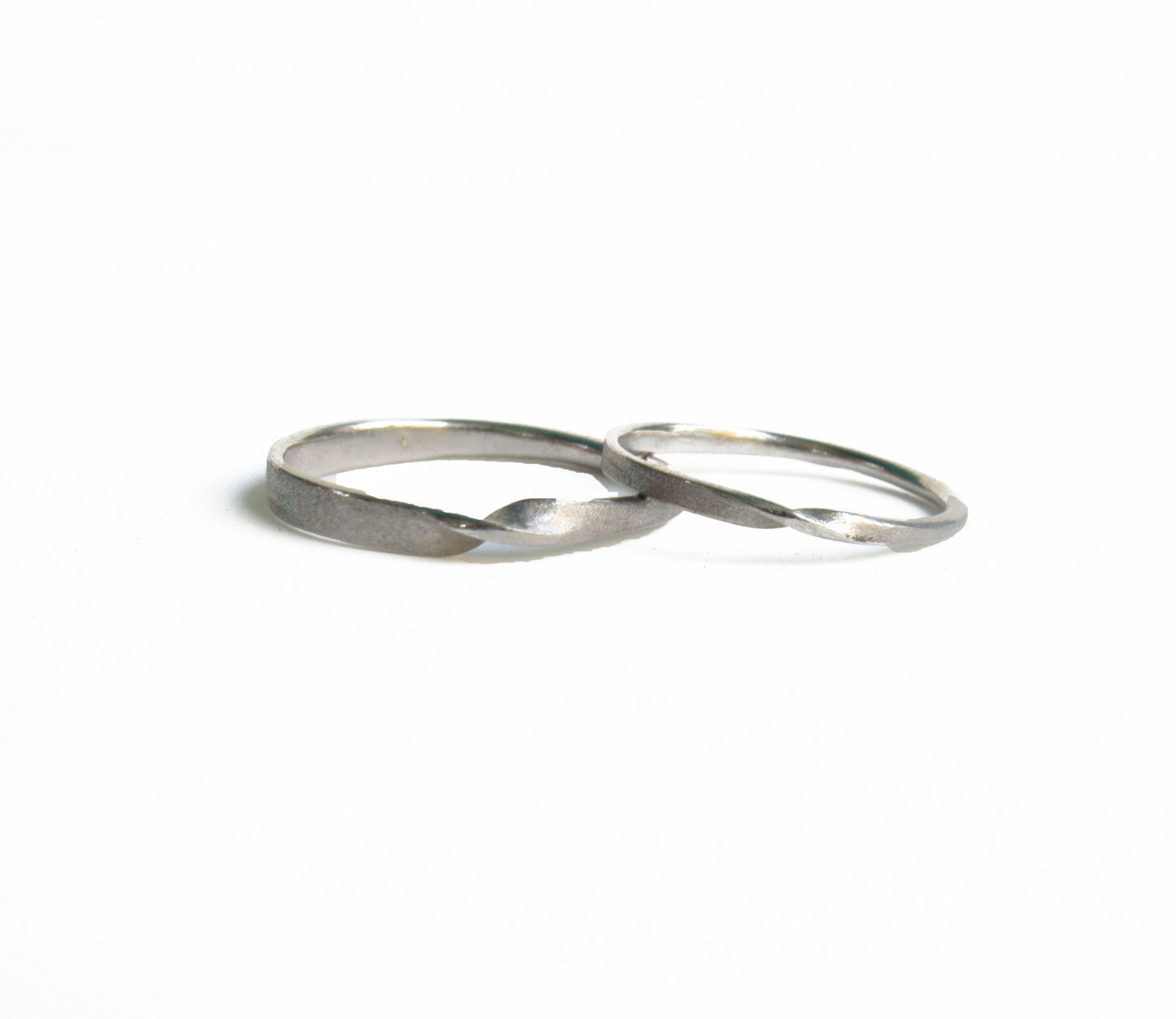 twist marriage ring / Pt900
