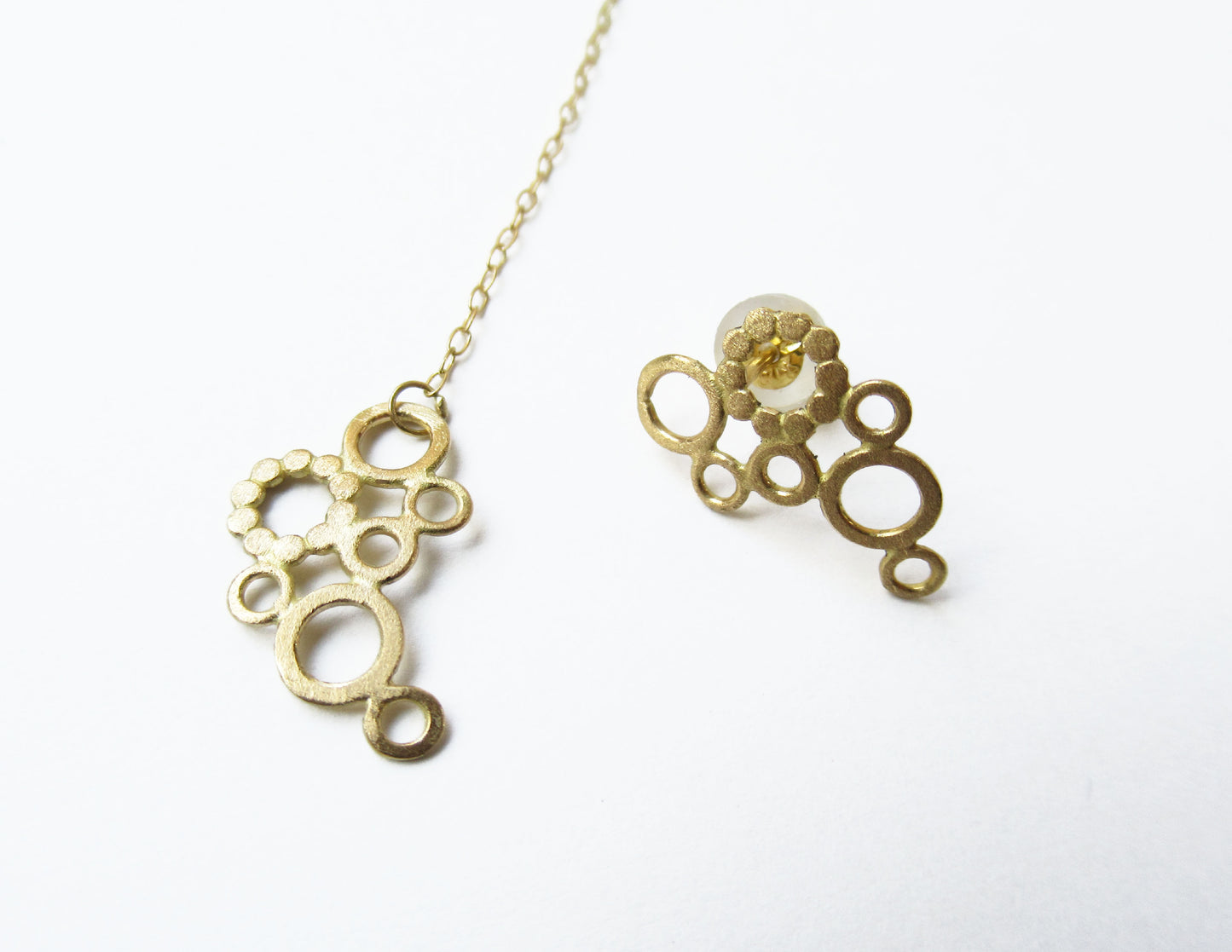bubble earring 4 / K18 (片耳)