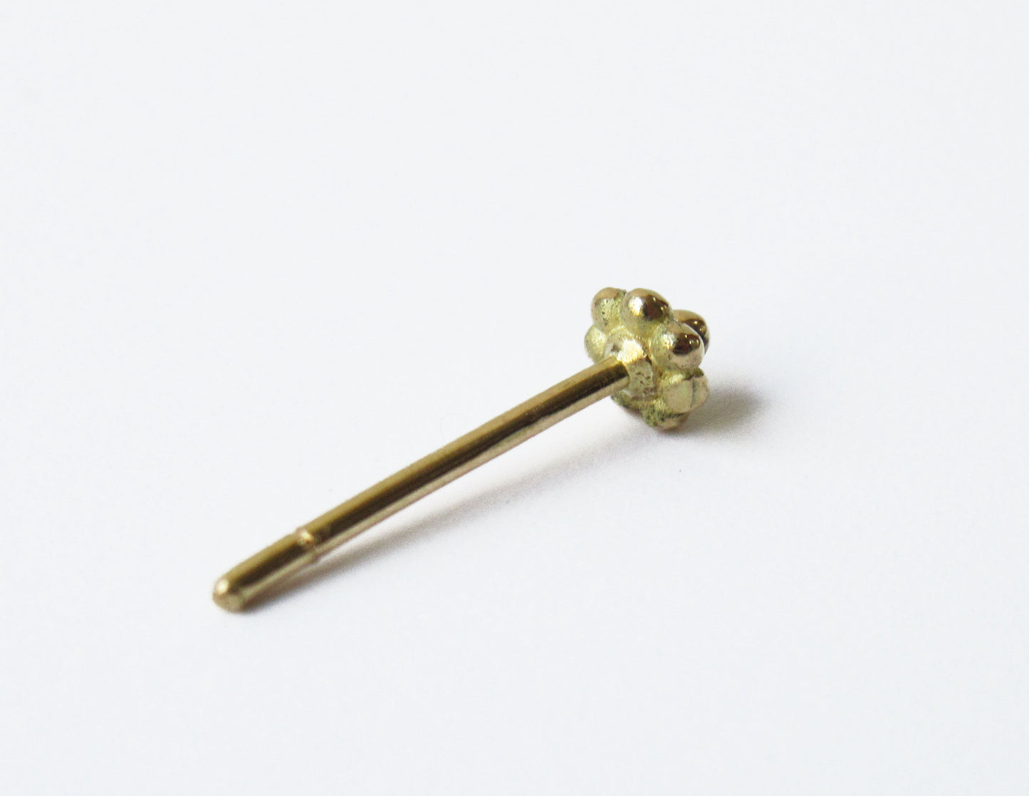 tsubutsubu flower pierced earring 1 / K18 (片耳)
