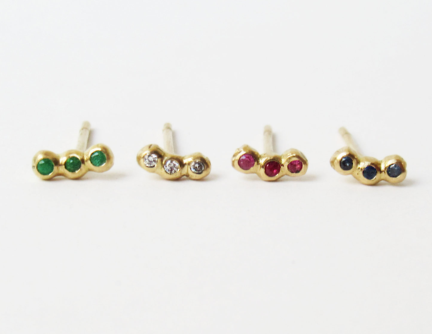 tsubutsubu diamond earring / K18,Diamond (片耳)