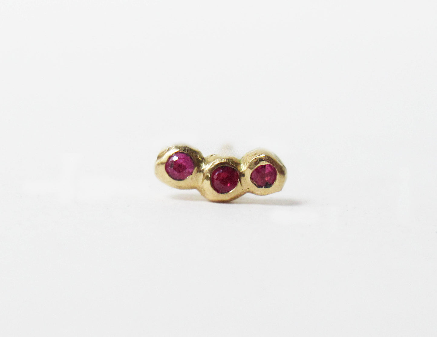 tsubutsubu ruby earring / K18,Ruby (片耳)