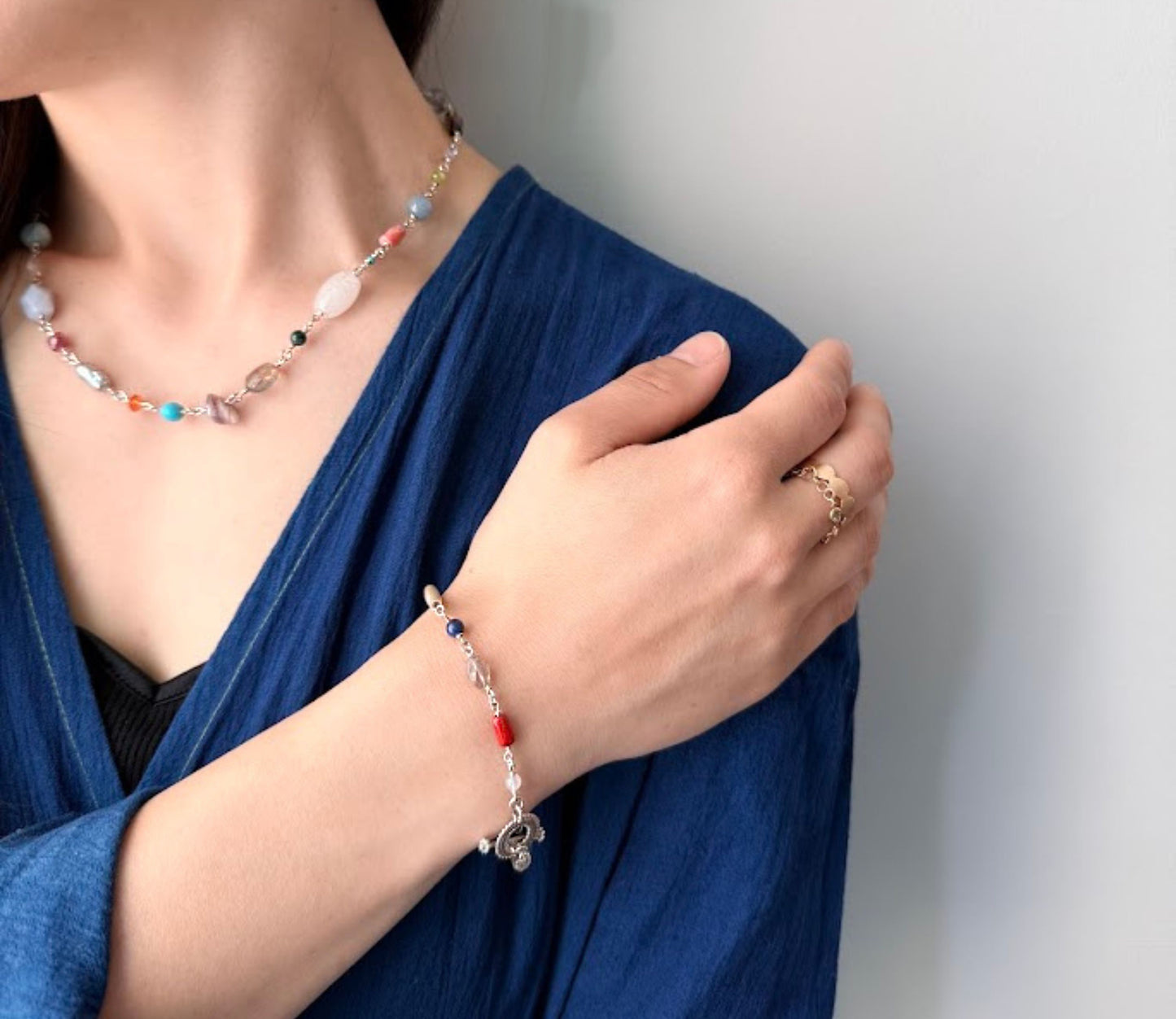 multi stone bracelet / Silver