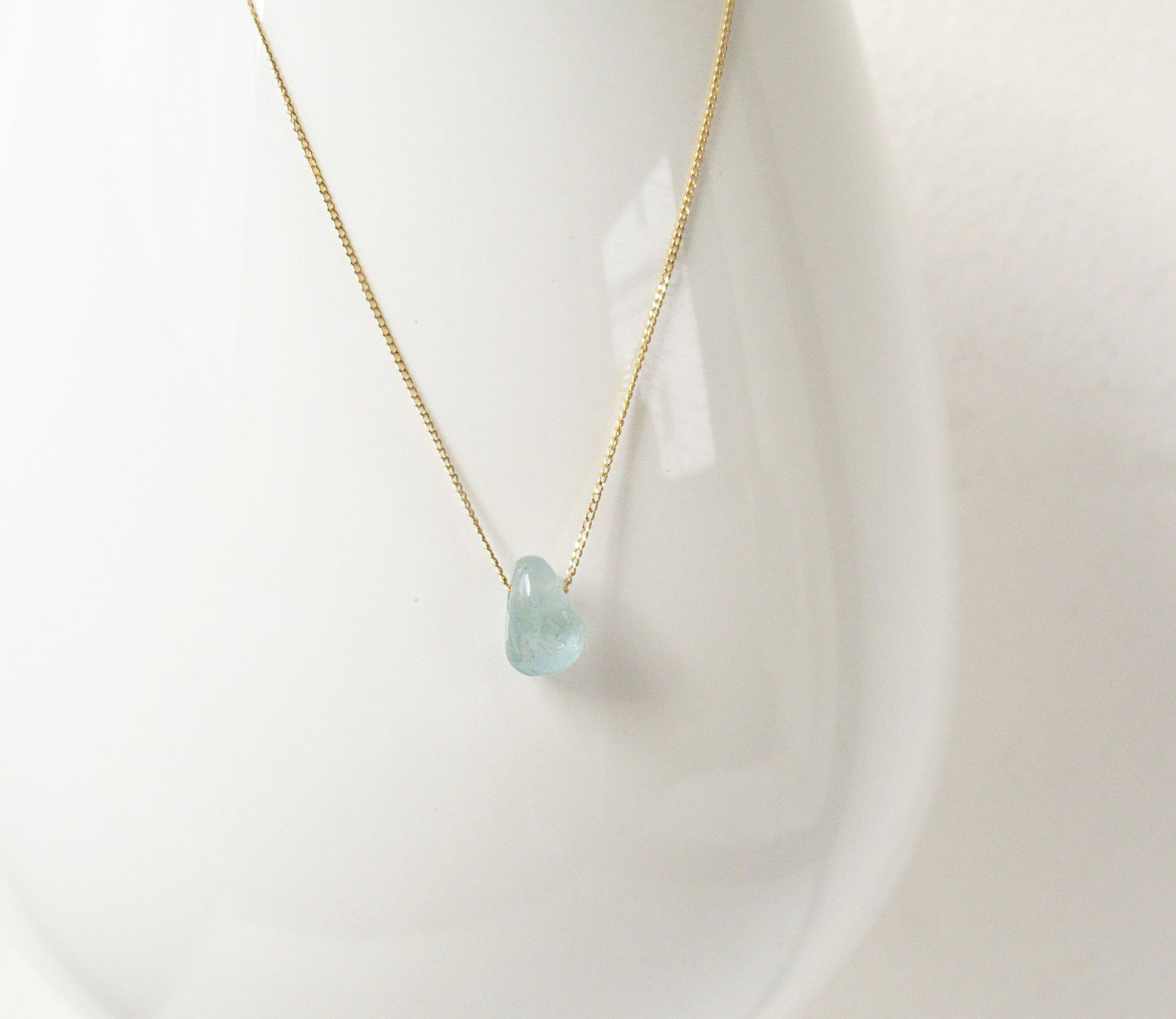 K18 aquamarine necklace (40cm)