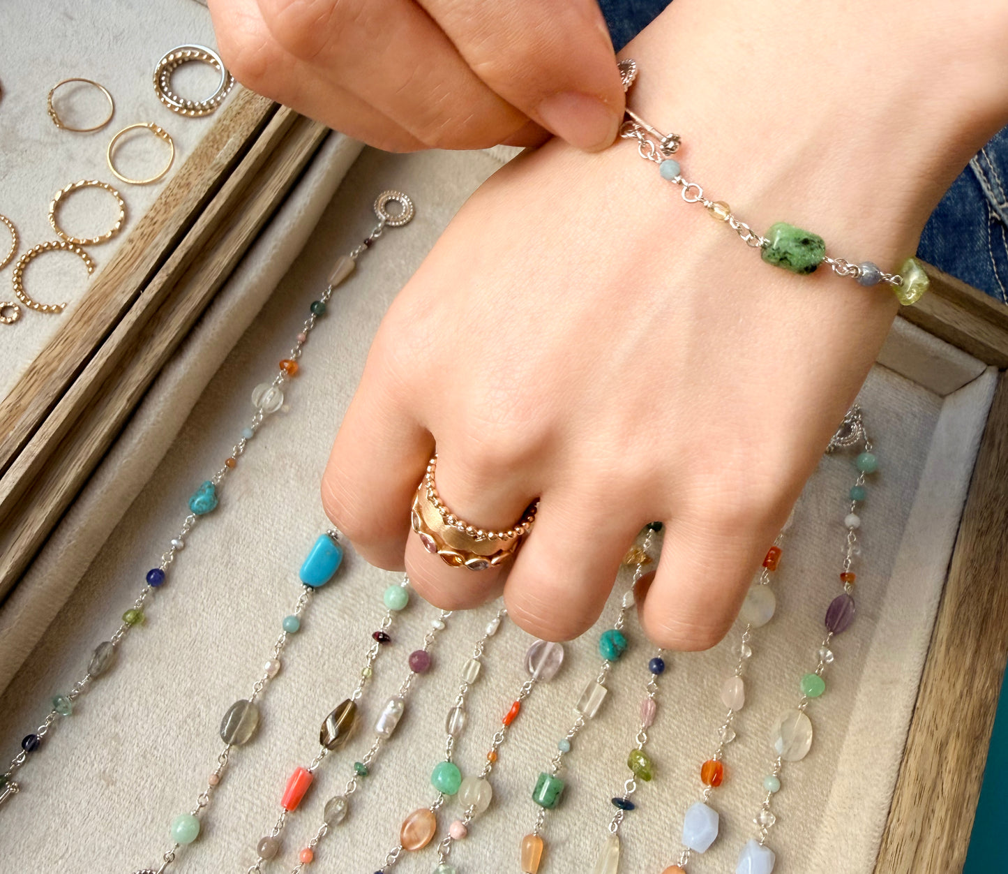 multi stone bracelet / Silver