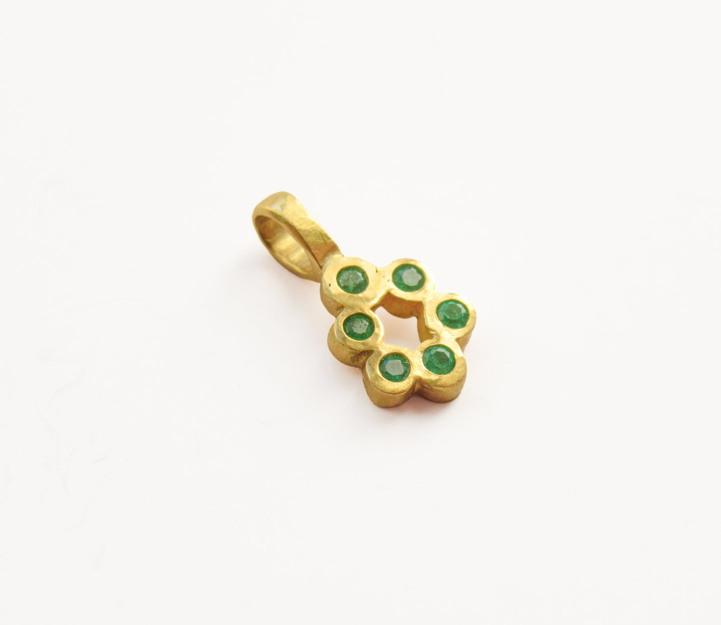 6P gems flat bubble charm (Emerald) / K18