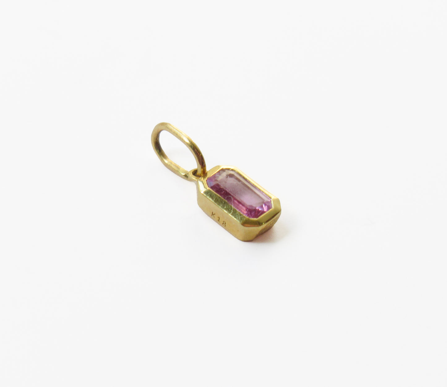 pink sapphire charm / K18