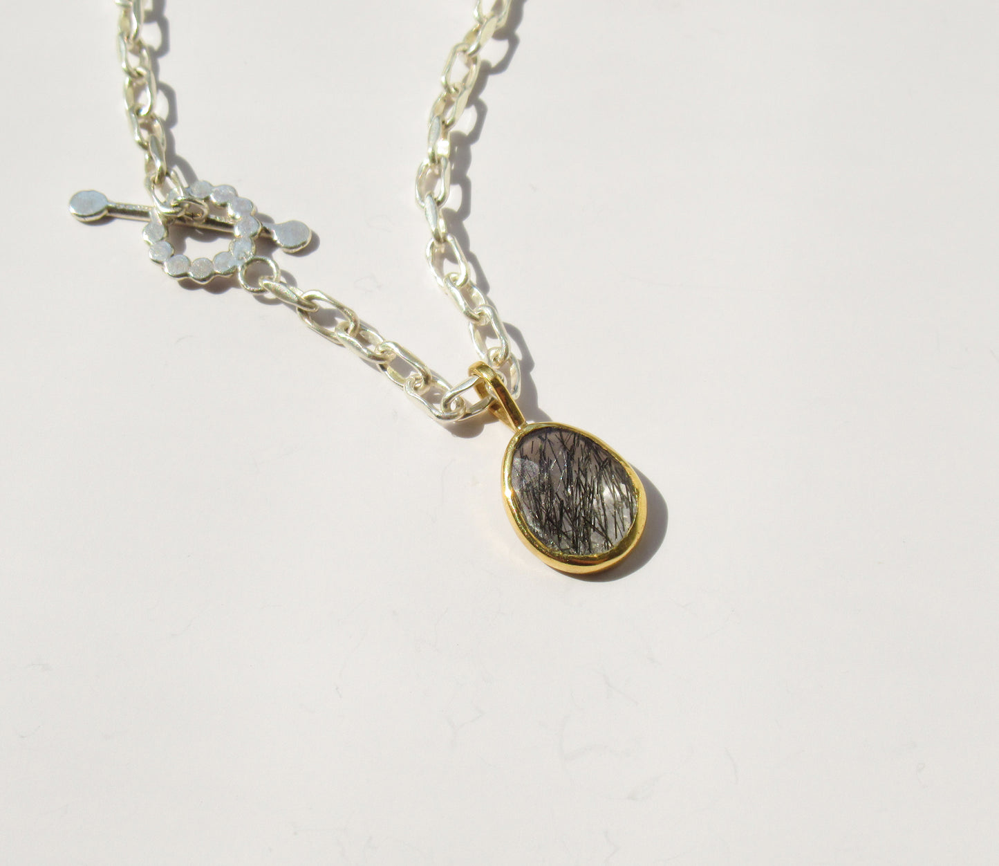tourmaline quartz charm / K18