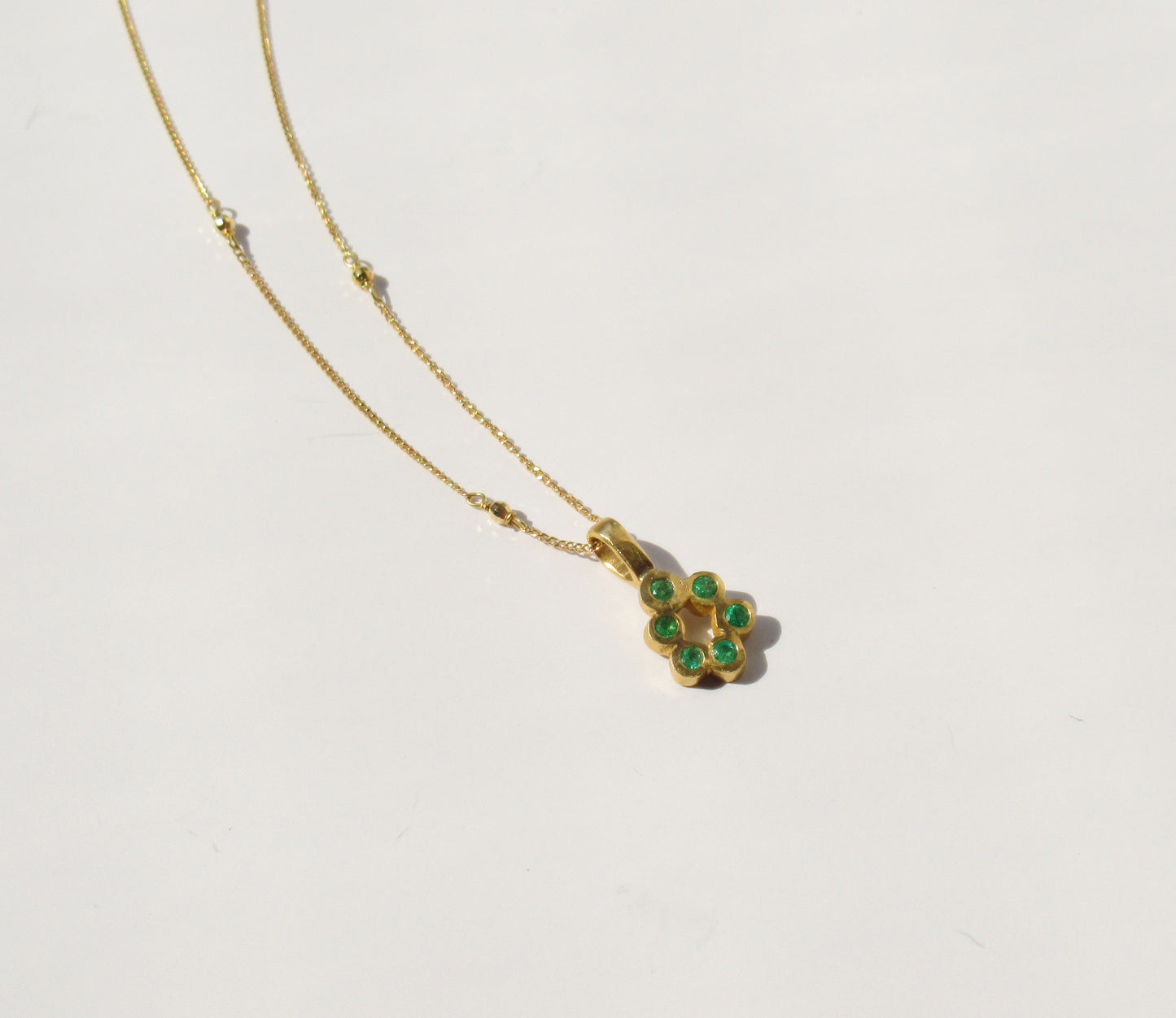 6P gems flat bubble charm (Emerald) / K18