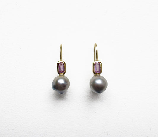 kerama pearl × pink sapphire hook earring / K18 (両耳)