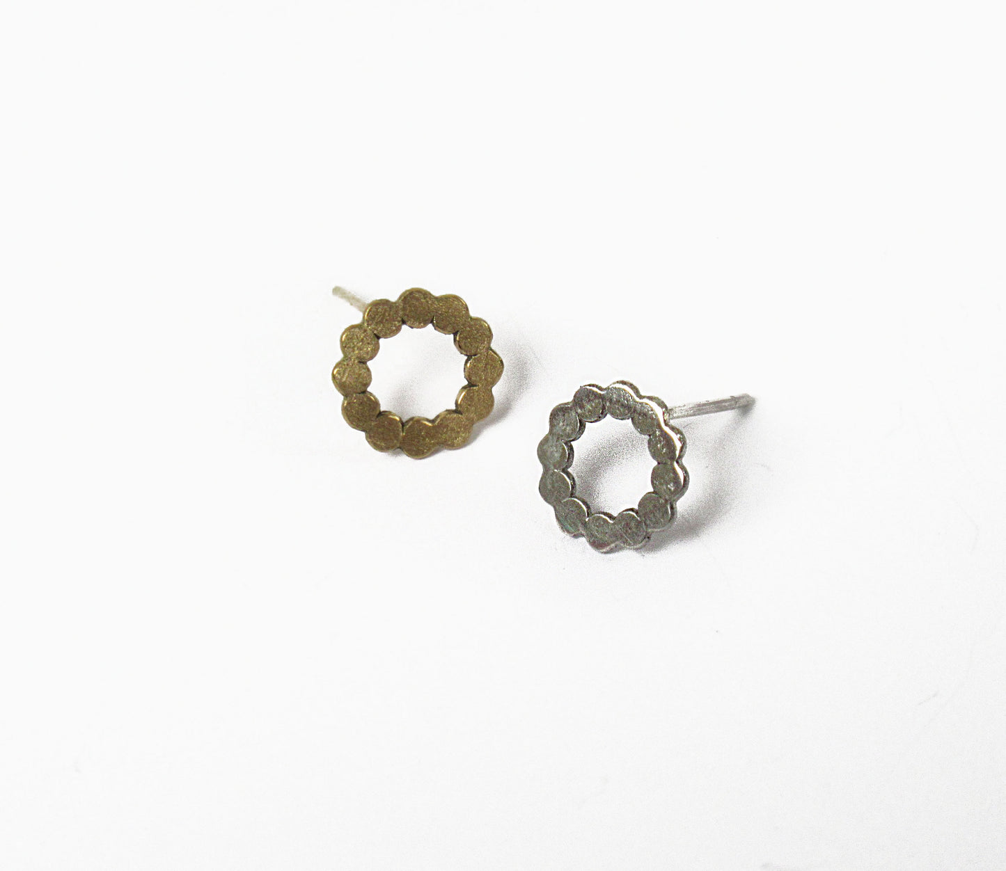marumaru silver earring (pierce) 1 / Silver (片耳)