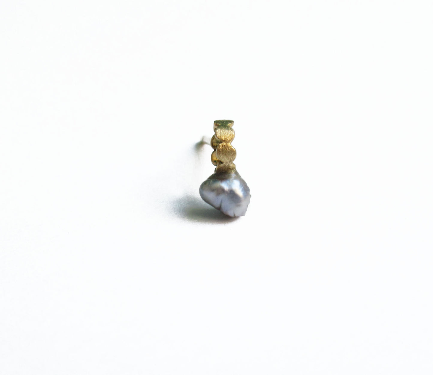 kerama keshi pearl earring 4 / K18 (片耳）