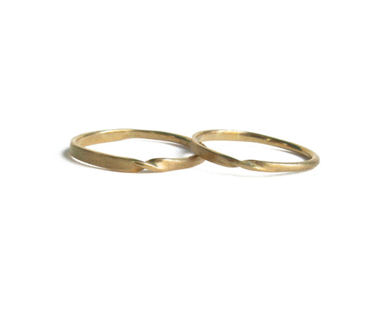 twist marriage ring / K18