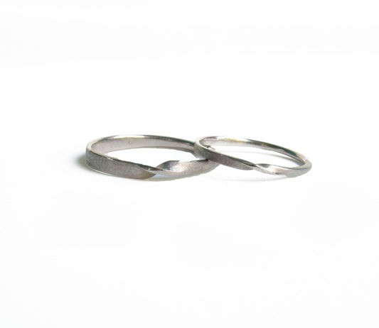 twist marriage ring / Pt900