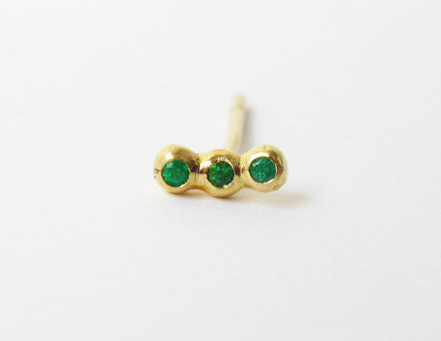 tsubutsubu emerald earring / K18,Emerald (片耳)