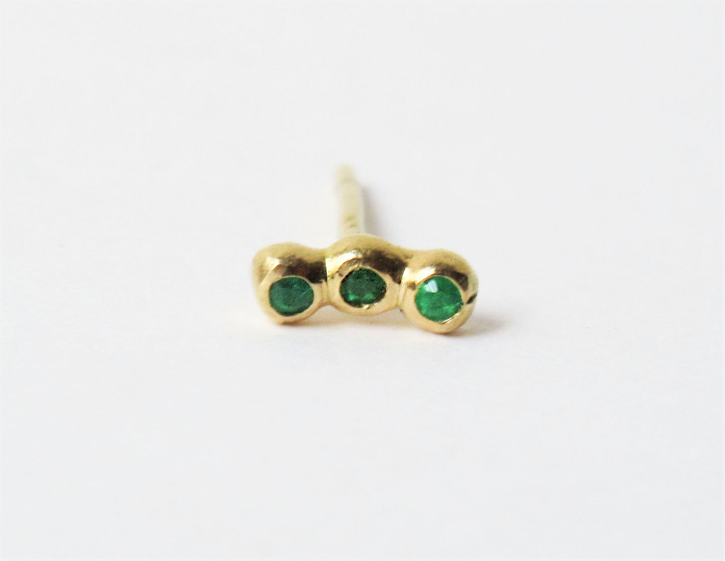 tsubutsubu emerald earring / K18,Emerald (片耳)