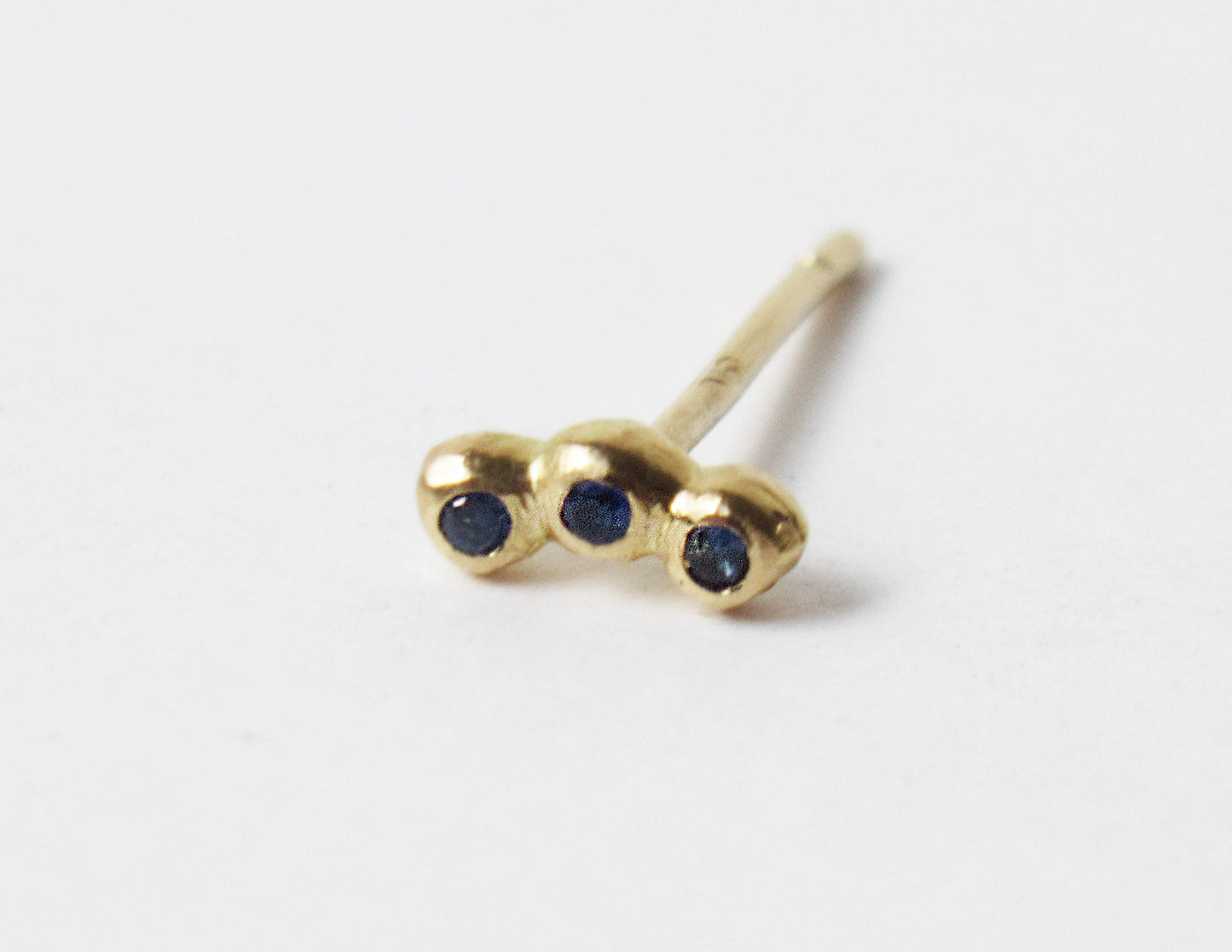 tsubutsubu sapphire earring / K18,Sapphire (片耳)